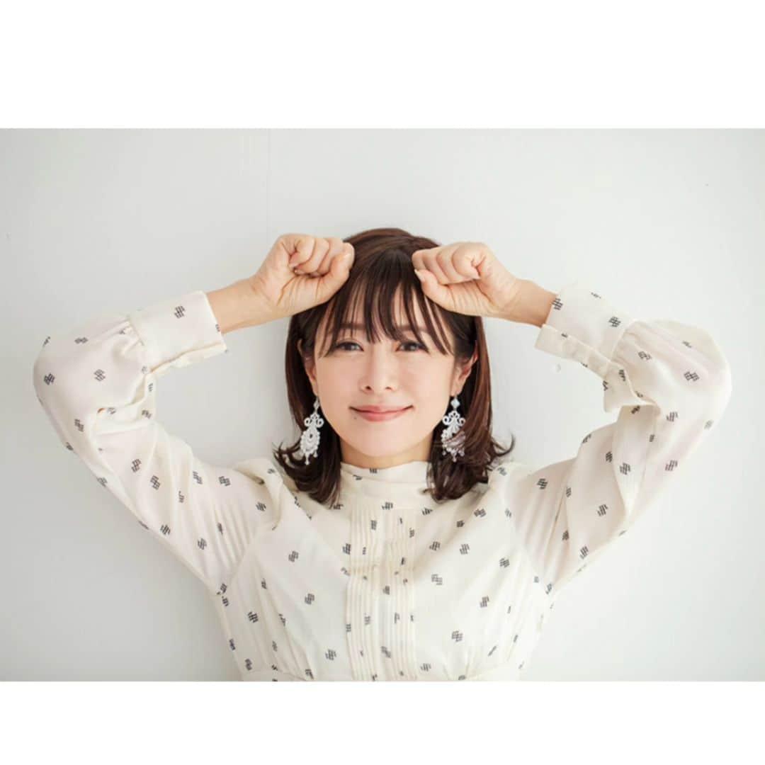 のインスタグラム：「今日は暑いですね〜  今年の夏も暑くなりそうですね  第一生命さんのサイトミラシルのインタビュー  お金の相談などプロの方に聞いてもらいました  大人ぷんぷん📷  とてもお勉強になりました〜  #ミラシル #お金の勉強 #インタビュー #良い一日を✨」