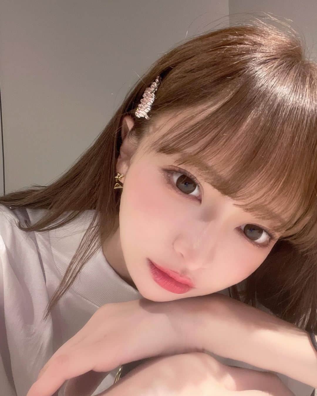 のインスタグラム：「けーきたべよおおお？     #カフェ巡り  #表参道カフェ  #地下アイドル  #アイドルヘア  #アイドルヘアアレンジ  #アイドル前髪  #韓国ファッション  #韓国コーデ  #韓国ヘア  #韓国グルメ  #韓国コスメ  #韓国ストリート  #韓国カフェ  #アイドル衣装  #アイドルグループ  #アイドルのいる生活  #ベイクドチーズケーキ  #カフェ好きな人と繋がりたい  #コスプレ女子  #コスプレイヤー  #撮影会イベント  #撮影会モデル  #撮影会」
