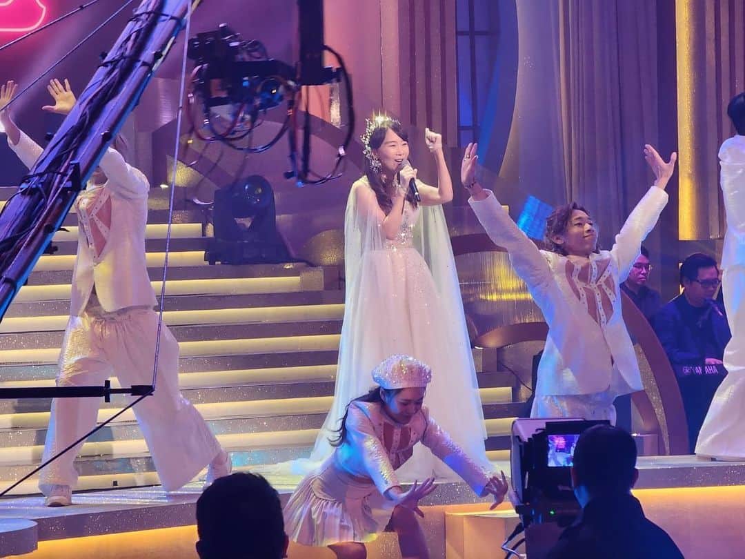 のインスタグラム：「Performed at the Community Chest charity show last night. It’s the 55th anniversary for the Charity Foundation. Please continue to help people in need.」