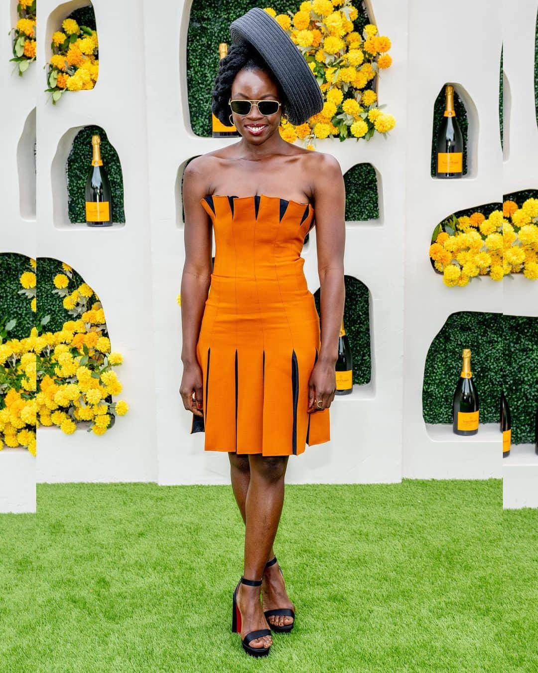 Just Jaredさんのインスタグラム写真 - (Just JaredInstagram)「Emma Stone (wearing Louis Vuitton and Melinda Maria) and Danai Gurira (wearing Off-White FW23 RTW) made fashion-forward statements with attention-grabbing accessories at the 2023 Veuve Clicquot Polo Classic. We've got so many more pics at Justjared.com!」6月4日 11時49分 - justjared