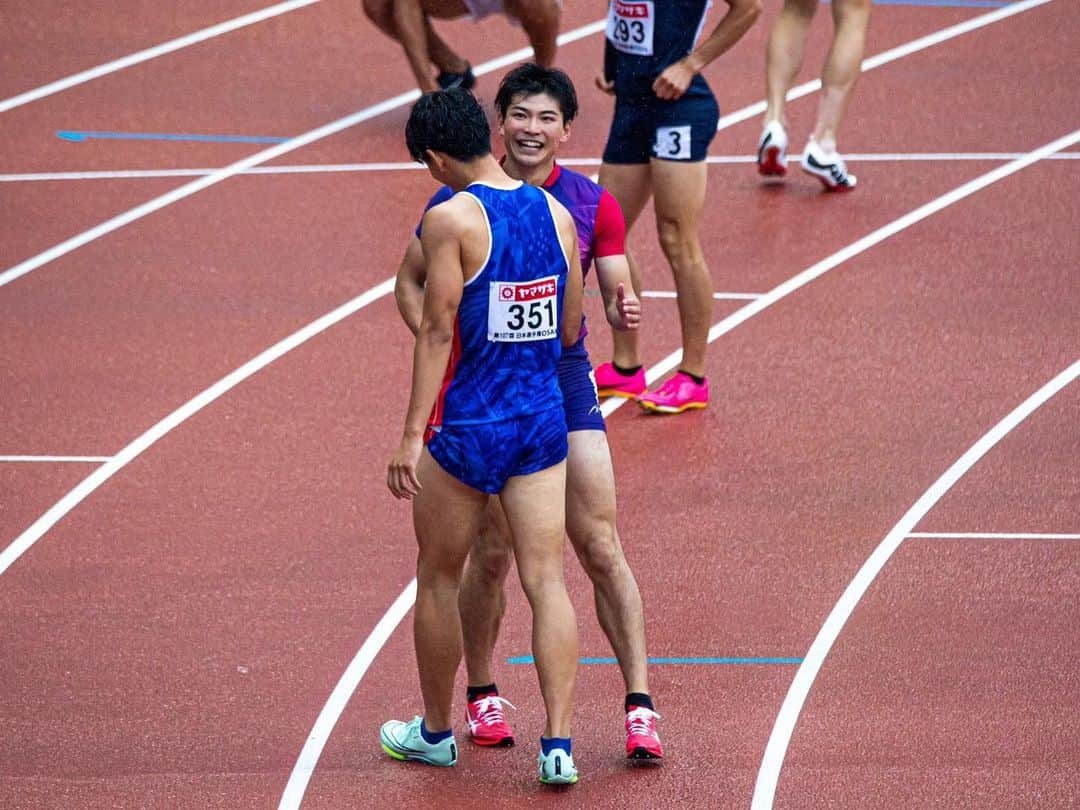 山内大夢さんのインスタグラム写真 - (山内大夢Instagram)「・ 日本選手権 予選 49秒48 決勝 49秒78 🥈  昨年から上手く行かないこともありましたが、たくさんの人の支えがあり日本選手権に合わせることが出来ました。 優勝出来ずタイム的にも悔しい気持ちはありますが、初めて表彰台に登れたこと、レースを楽しむことが出来たのは良かったです。  たくさんの人から「復活したね」と言って頂けたことが何よりも嬉しかったです。 まだまだ完全復活ではないのでここから更に世界に向けて、まずは日本代表を勝ち取れる様に頑張って行きたいと思います。  たくさんの応援ありがとうございました！！  写真  @chibeeeev さん @okabe__n16 さん  #日本選手権  #頂点への挑戦」6月4日 11時51分 - hi08ro24mu