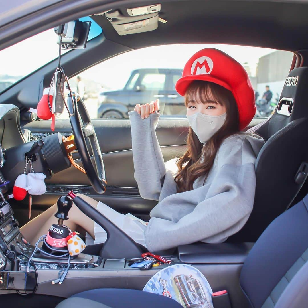 テレスさんのインスタグラム写真 - (テレスInstagram)「😂😂😂  #車好き女子 #車女子 #japanesegirl  #s15silvia  #silvia #sr20det #supermario」6月4日 12時00分 - tls_telles