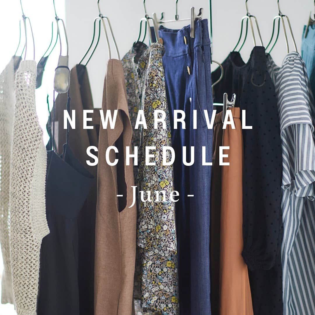 le. coeur blancのインスタグラム：「🗓  NEW ARRIVAL SCHEDULE - June - ⁡ 6月下旬に店頭入荷予定のアイテムをチラ見せ✨ 一部オンラインストアにて予約販売中！ お買い物計画の参考にご覧ください♪  ※入荷予定時期は前後する場合がございます。 　予めご了承くださいませ。 ⁡ _________________________ ⁡ < 𝗶𝗻𝘀𝘁𝗮 𝗹𝗶𝘃𝗲 𝘀𝗰𝗵𝗲𝗱𝘂𝗹𝗲 > 6/6(火)、6/21(水) ⁡ ⁡ ⁡ ⁡ ⁡ ⁡ ⁡ ⁡ ⁡ ⁡ ⁡ ⁡ #lecoeurblanc #ルクールブラン #spring #summer #le_23ss #le_web #le_23aw #Autumn」