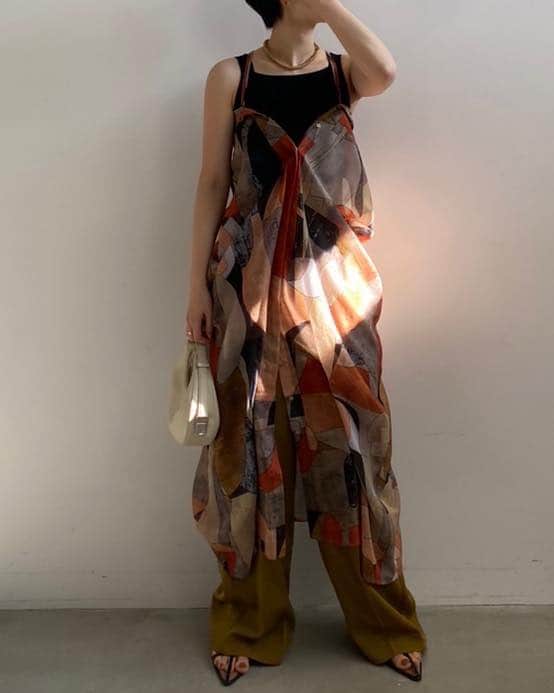 Ameri vintageさんのインスタグラム写真 - (Ameri vintageInstagram)「6.6(Tue)12:00  MEDI MURAL TRANSFORM DRESS will be released.  #ameri #amerivintage #shopping #fashion #japan #dress」6月4日 12時00分 - amerivintage