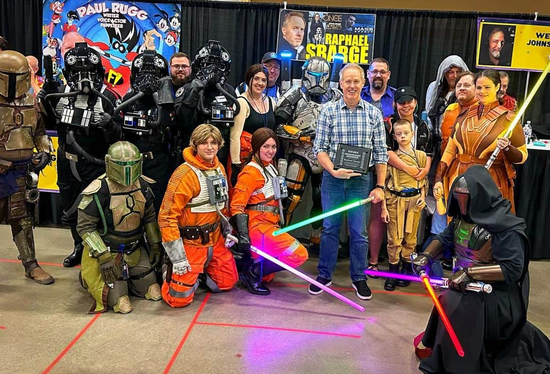 ラファエル・スバージさんのインスタグラム写真 - (ラファエル・スバージInstagram)「Today was a BIG day.  These amazing men and women surrounded me and inducted me as an Honorary Member of the mighty #501stlegion & #rebellegion   The #starwars community is extraordinary and I am beaming with pride to be among such a passionate group of people. Honored to stand with you and fight another day!   #carth #scortch #kotor #republiccommando#knightsoftheoldrepublic #causeplay  @official501st and @rlcentralbase @desmoinescon @starwars #roguesquadron #forcecommander #honorarymember THE FORCE BE WITH YOU!」6月4日 12時14分 - raphaelsbarge