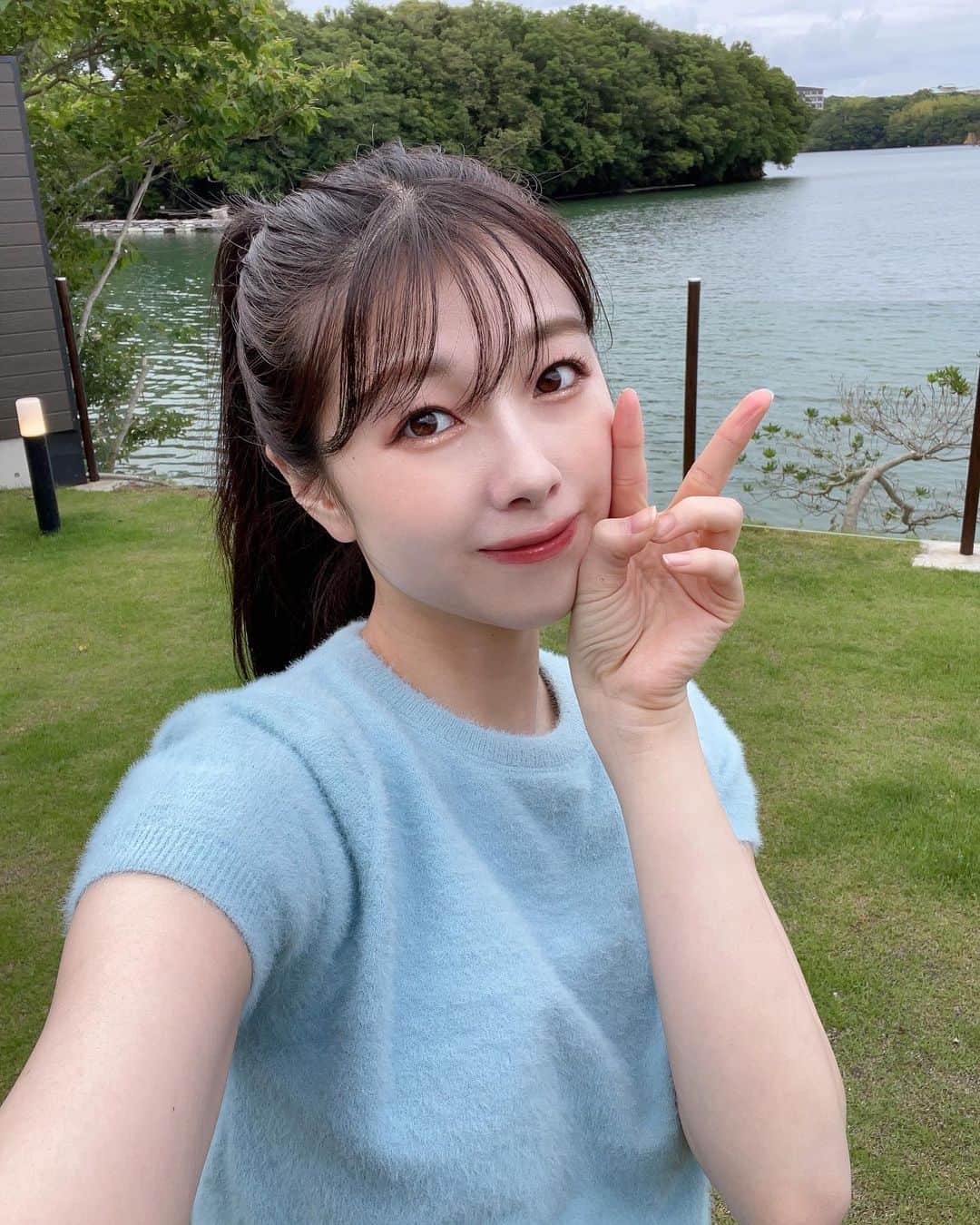 中西香菜のインスタグラム：「今日で26歳になりました！ お誕生日迎える瞬間は実家でインスタライブをして迎えました🫶  そして、 昨日は大阪で、今日は東京でイベントをさせて頂きます🎂嬉しい🥲🫶  26歳も周りの人への感謝の気持ちを忘れずに、 ものづくりを極めつつ、 正直者で、 責任感を持って、 頑張りすぎず毎日を生きて行きたいと思います！  みなさんいつもありがとうございます！☺️ 私が人生楽しめてるのはみんなのおかげだ😌🍬  26歳の私もよろしくお願いします☺️」