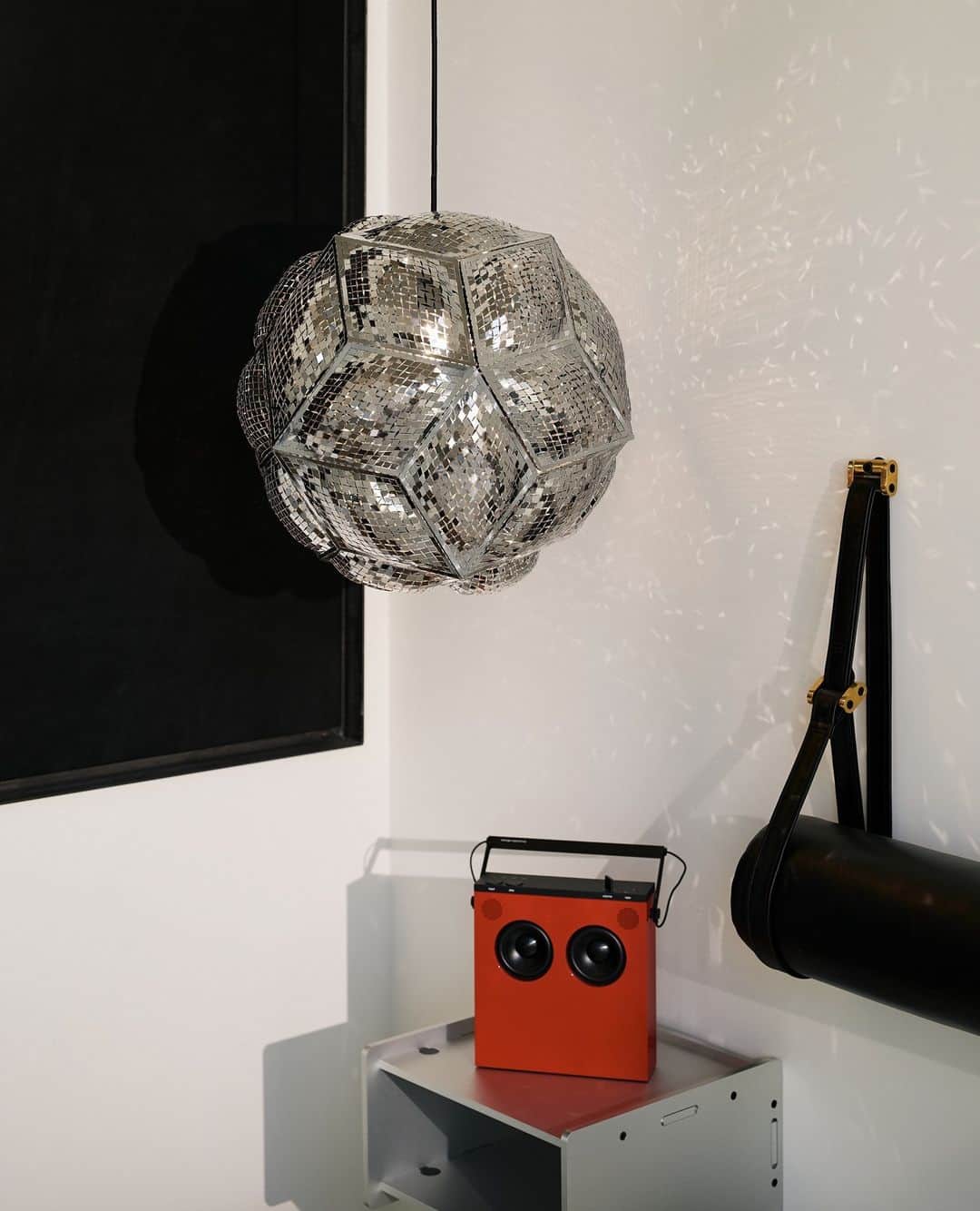 トム ディクソンのインスタグラム：「The 30 perforated diamond-shaped panels of the new PUFF pendants create small but highly reflective facets that disperse a myriad of reflections, akin to a shimmering inverted disco ball. ⁠ ⁠ Coming soon...Sign up to get notified (link in bio). ⁠ ⁠ @petenavey⁠ @teenageengineering ⁠ @designresearchstudio ⁠ #oneparkdrive」