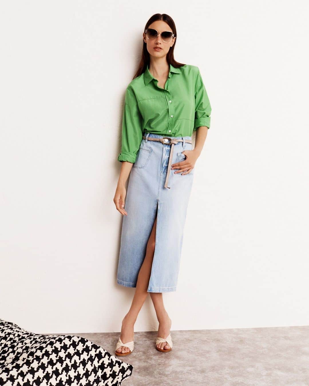 のインスタグラム：「Summer staples! @frame」