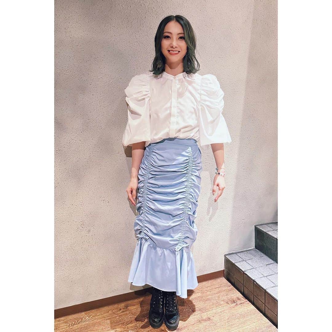 Shizukaさんのインスタグラム写真 - (ShizukaInstagram)「YOYOMI vol.2 styling 1st. TOPS / SKIRT : @wcjapan  2nd. TOPS : @wcjapan  PANTS : @un3d_official   #DreamShizuka #YOYOMI #styling #衣装やメイクなど全てタグ付けしています🩵」6月4日 18時01分 - shizuka_dream06