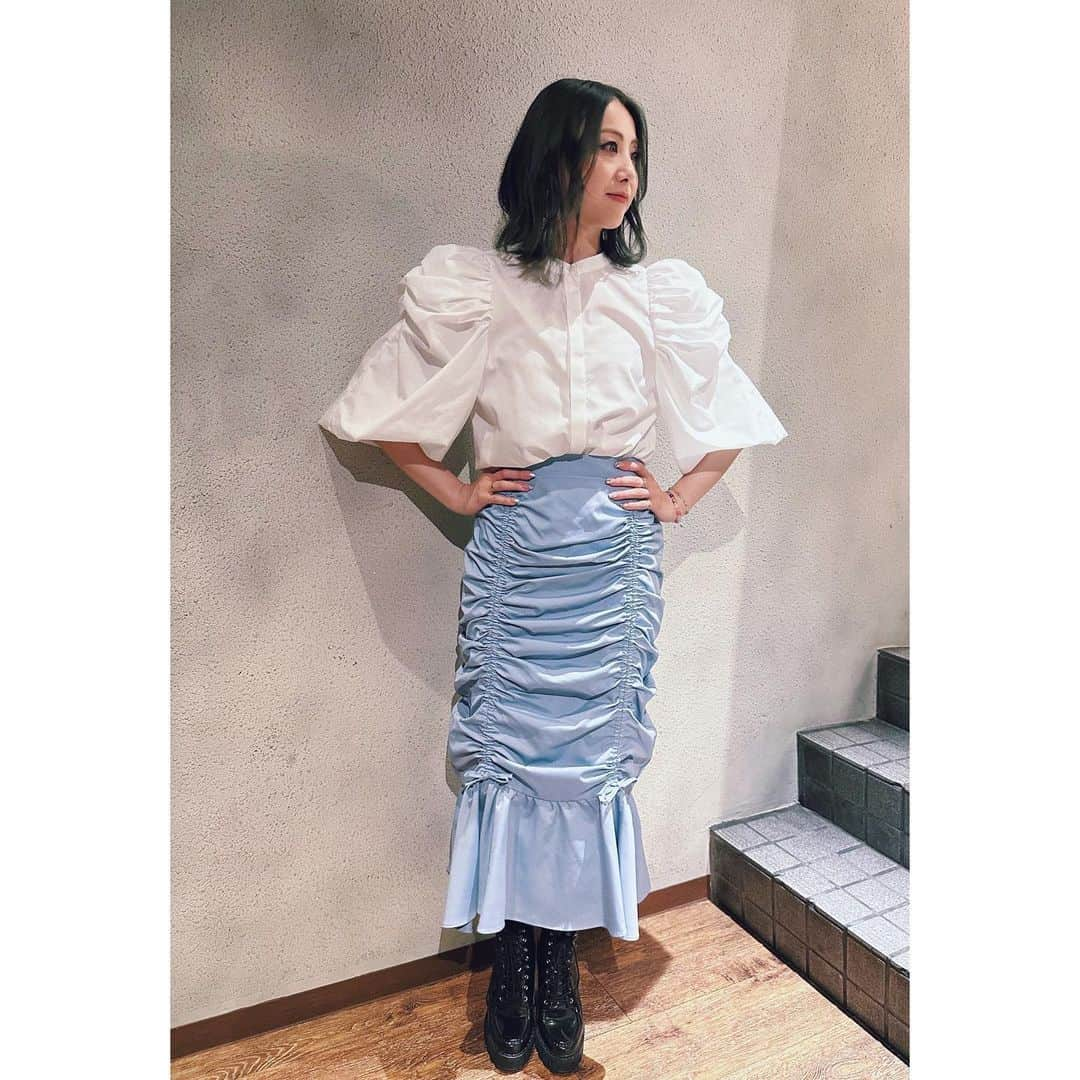 Shizukaさんのインスタグラム写真 - (ShizukaInstagram)「YOYOMI vol.2 styling 1st. TOPS / SKIRT : @wcjapan  2nd. TOPS : @wcjapan  PANTS : @un3d_official   #DreamShizuka #YOYOMI #styling #衣装やメイクなど全てタグ付けしています🩵」6月4日 18時01分 - shizuka_dream06