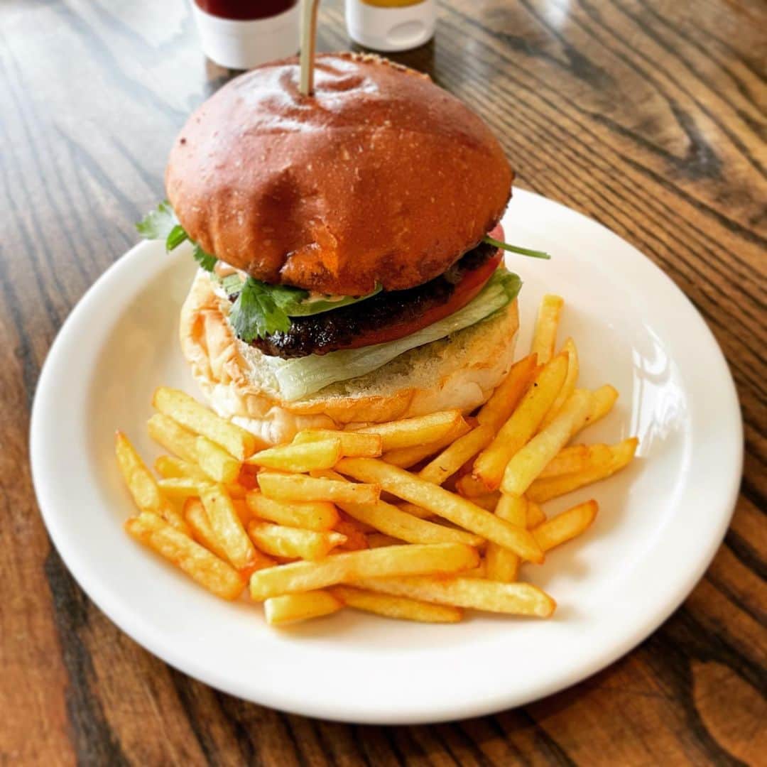 DJ AIKO 62のグルメインスタ