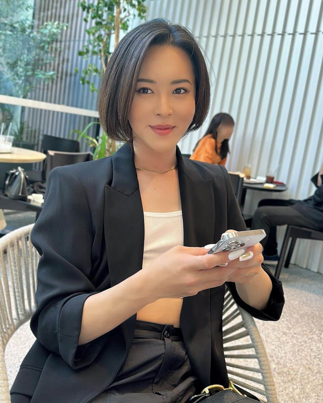 花上惇さんのインスタグラム写真 - (花上惇Instagram)「韓国旅行に行きたい✈️🇰🇷 おすすめの買い物スポットと美味しい韓国料理屋さんと美容外科教えて？(貪欲)」6月4日 18時31分 - jnp92119