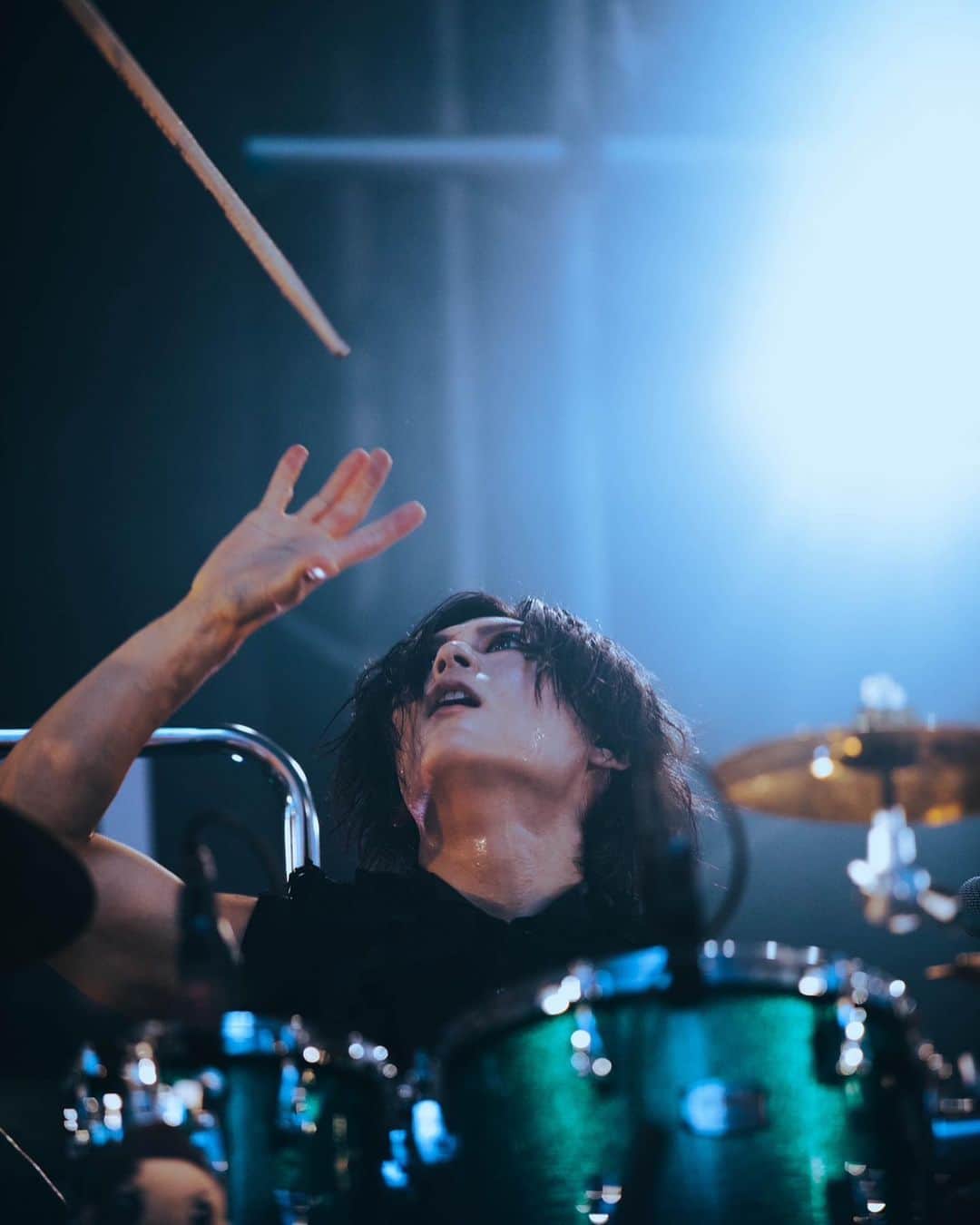 影丸のインスタグラム：「百万石音楽祭 2023 〜ミリオンロックフェスティバル〜、ありがとうございました。 のどぐろパワー全開でしたよ。 最高の天気だったので暑さにお気を付けください。  #百万石音楽祭  #ミリオンロック  #sks #ジグザグ #ドラム #ドラムソロ #drums #drumsolo #drummer #drummerlife #pops #music #musician #songs #zildjiancymbals #yamahadrums #rohemadrumsticks #teamrohema #aspr #アサプラ #ead10」