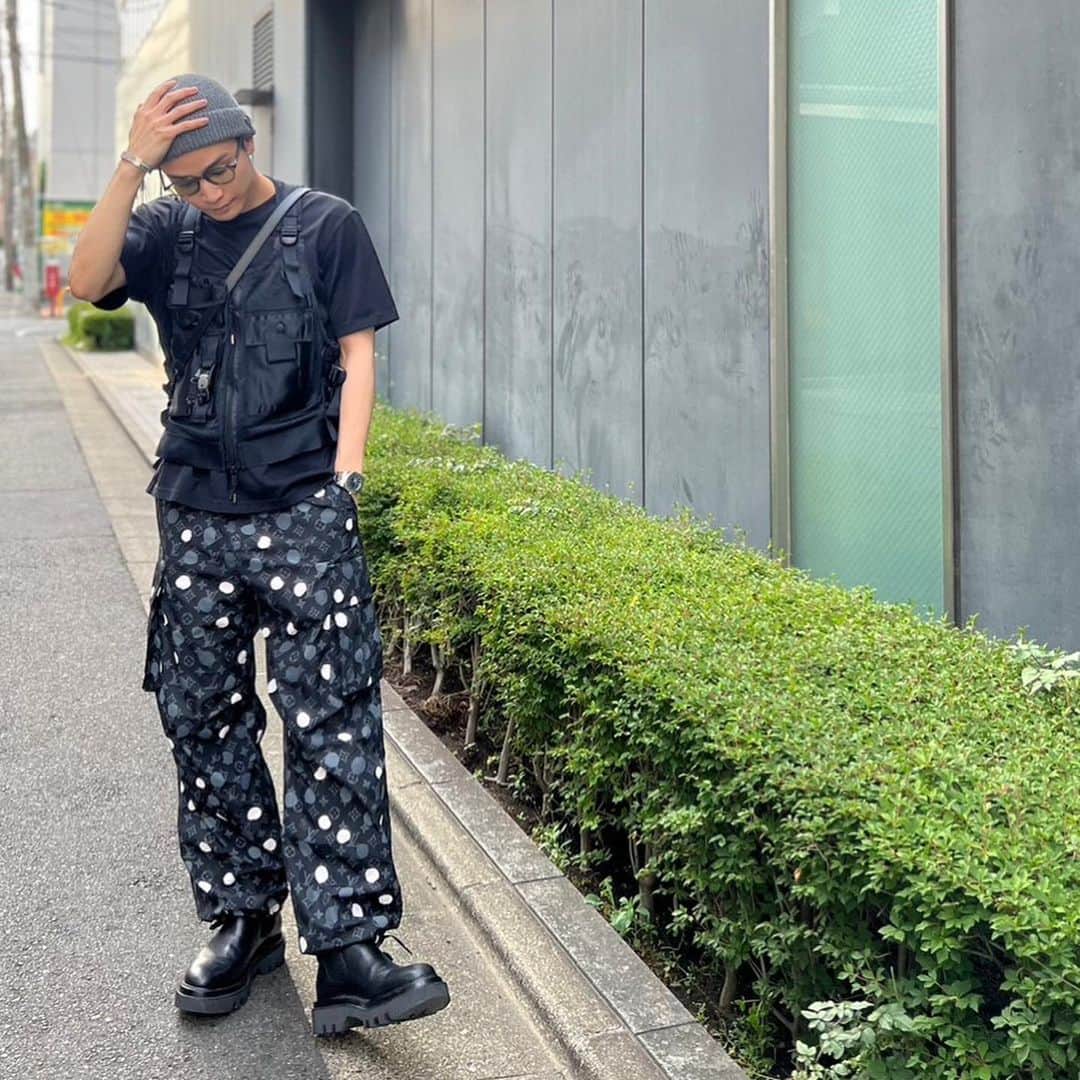 岩田剛典さんのインスタグラム写真 - (岩田剛典Instagram)「🩶🩶🩶」6月4日 18時50分 - takanori_iwata_official