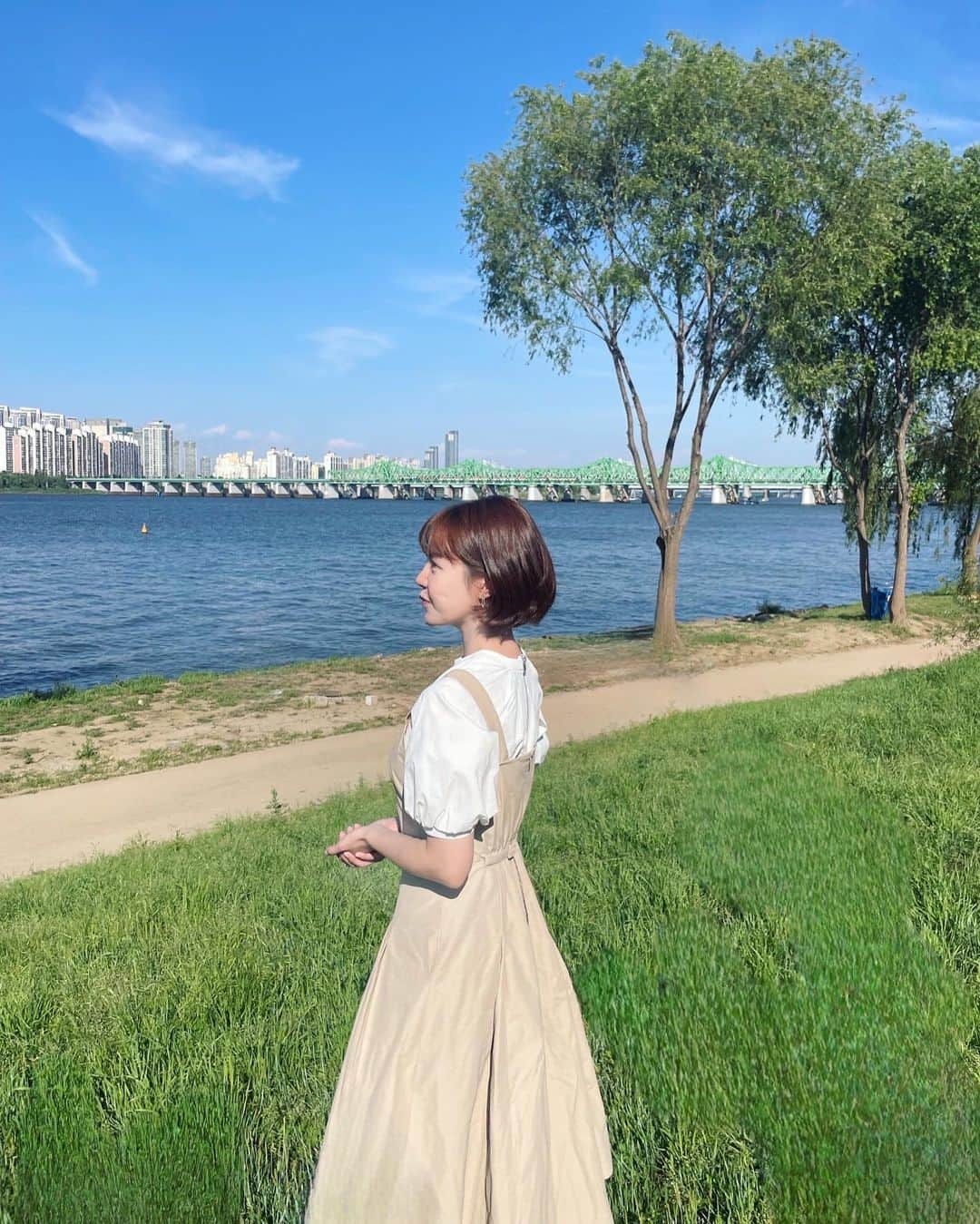 チェ・ユニョンさんのインスタグラム写真 - (チェ・ユニョンInstagram)「🌳🌿🌱☁️」6月4日 18時50分 - y.o.o.nyoung