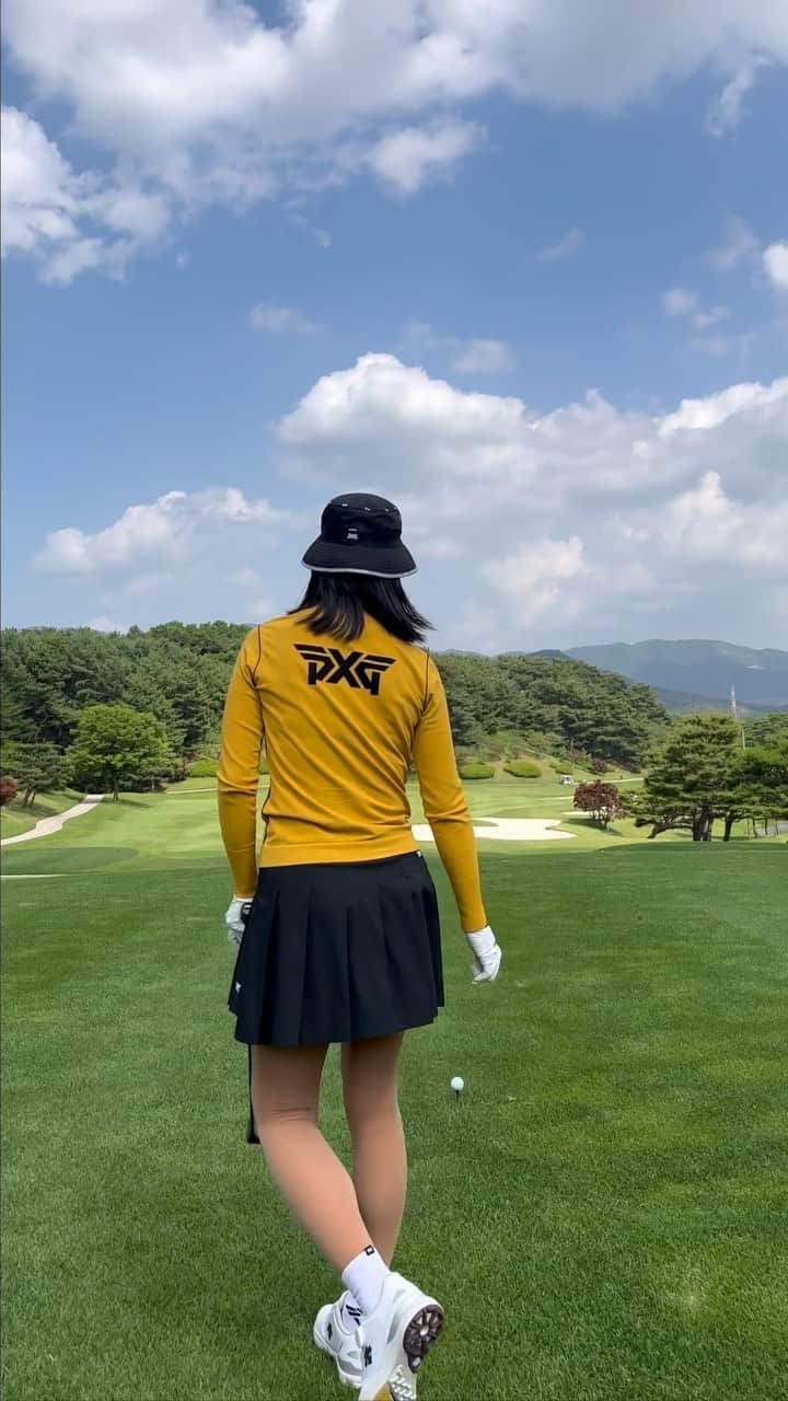 のインスタグラム：「드라이버샷이 1m퍼팅보다 똑바로 가던 날..😇」