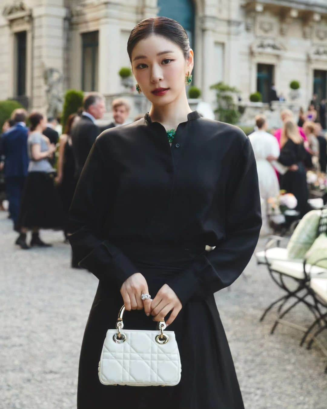 キム・ヨナさんのインスタグラム写真 - (キム・ヨナInstagram)「💚💚💚 #Dior #DiorHauteJoaillerie」6月4日 19時24分 - yunakim