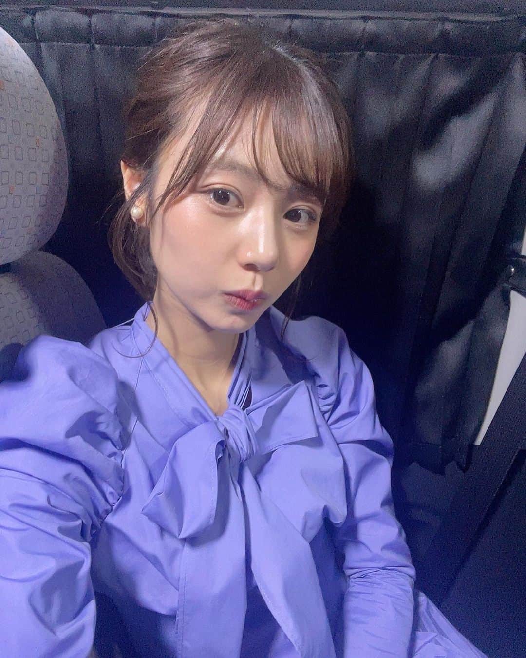 杉浦みずきのインスタグラム：「. 写真がネタ切れしてきたので ずっと前の自撮りオフショで🙏💜」