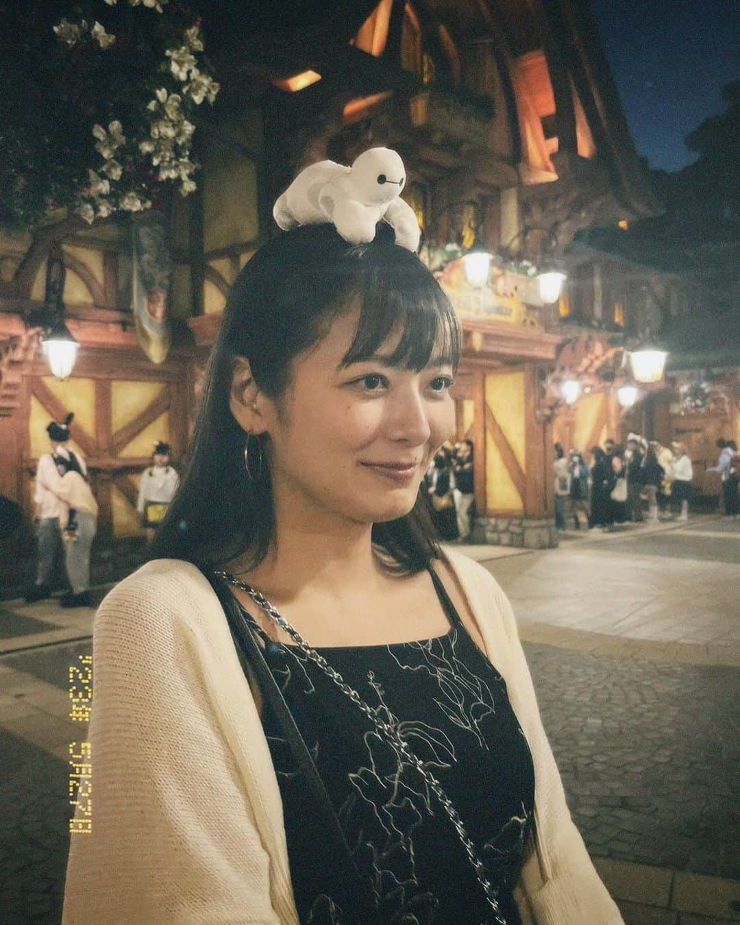 藤井美希さんのインスタグラム写真 - (藤井美希Instagram)「. 友達の左側がすきな人です  #disney#disneyland  #ディズニー#ディズニーランド #ベイマックス」6月4日 20時04分 - miki_fujii.527