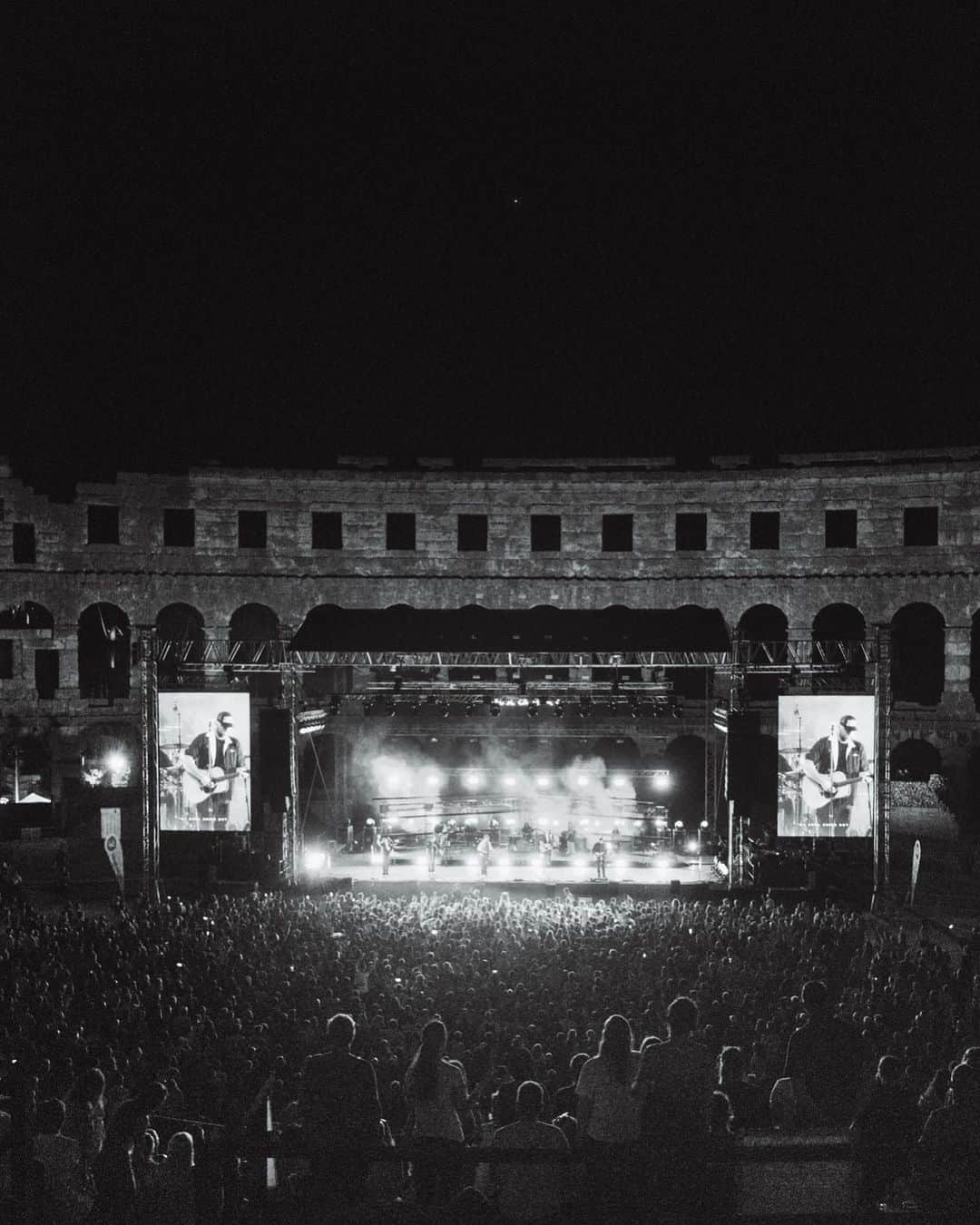 ジョエル・ヒューストンさんのインスタグラム写真 - (ジョエル・ヒューストンInstagram)「Pula, Croatia…. Apparently, First ever worship event in this 2000+ year old venue, couldn’t stop thinkin about how many martyrs were slain here, never imagining what we got to experience last night… puts things in perspective if you think about it… grateful doesn’t cut it…」6月4日 20時23分 - joelhouston