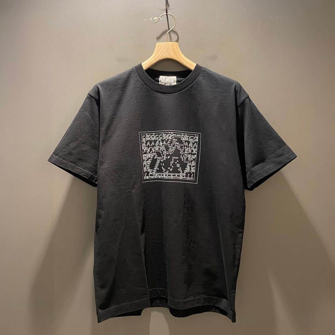 BEAMS JAPANさんのインスタグラム写真 - (BEAMS JAPANInstagram)「＜C.E＞ Mens CORRUPTED FRAME T ¥8,800-(inc.tax) Item No.75-08-0397 BEAMS JAPAN 2F ☎︎03-5368-7317 @beams_japan #ce #cavempt #beams #beamsjapan #beamsjapan2nd Instagram for New Arrivals Blog for Recommended Items」6月4日 20時15分 - beams_japan