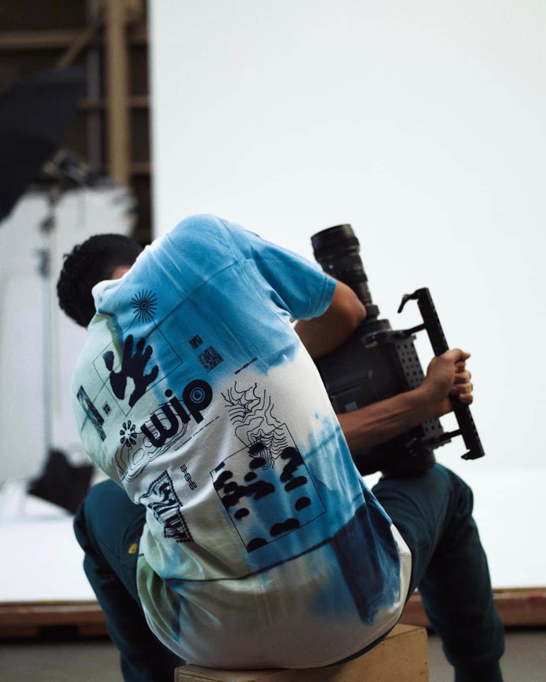 GRINDのインスタグラム：「. CARHARTT WIP for GRIND Vol.106 2023 SPRING/SUMMER  “IDEAL STATE”  Photo_Genki Nishikawa (Mild inc.) Styling_Yuto Inagaki (TRON) Hair_Mikio Aizawa Model_Dichaba, Oleg, Go, Richard, Subri, Ludin, Kyle, Miuki, Tijs, Florian, Welf, Alexander, Jad Edit_Shuhei Kawada, Fuka Yoshizawa  #grind #grindmagazine #unexpected #carharttwip」