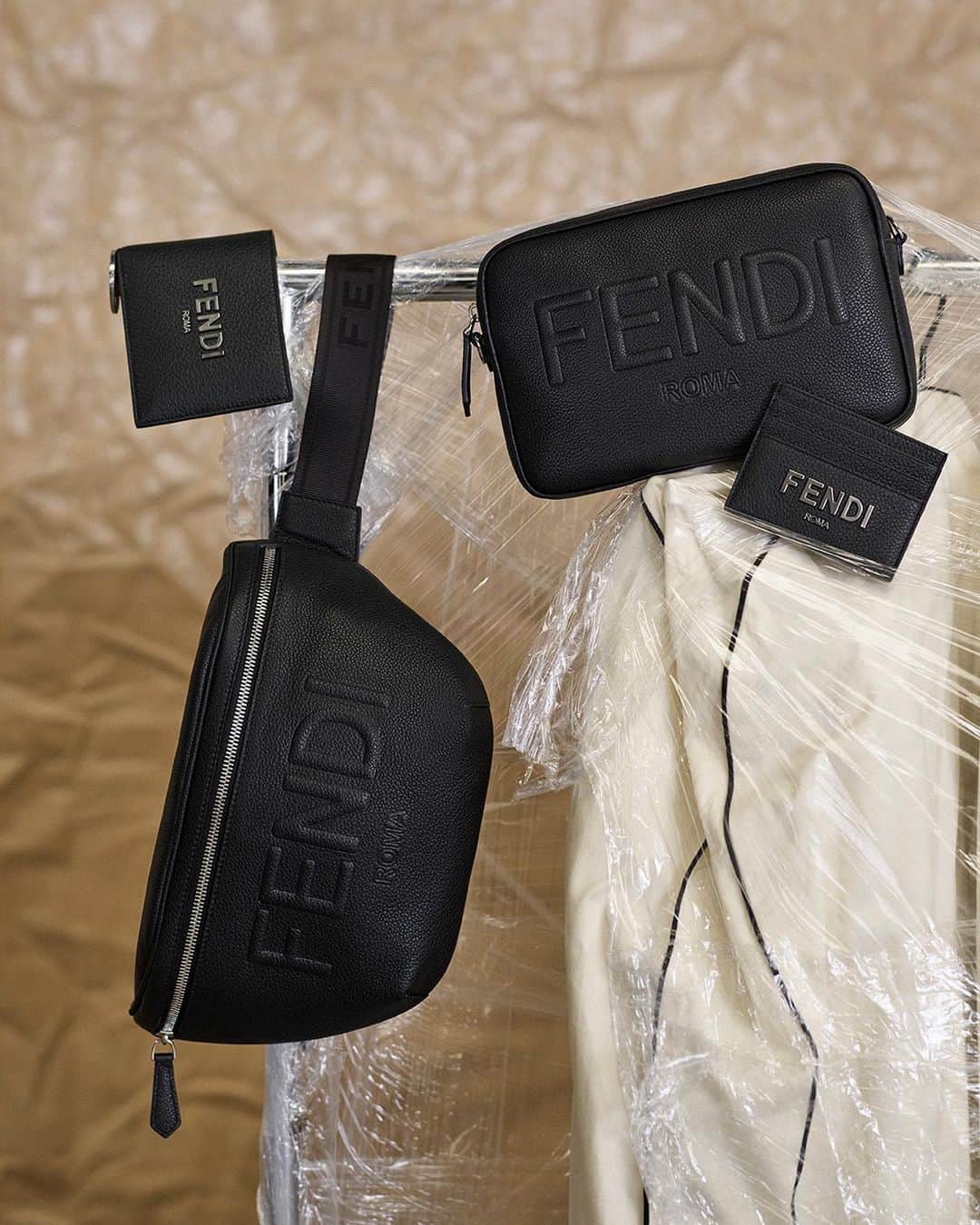 Fendiさんのインスタグラム写真 - (FendiInstagram)「Essentials in a stripped back shot.   Shop the Fendi Strike Backpack and small leather goods at Fendi.com.  Artistic Director of Accessories and Menswear: @silviaventurinifendi  Artistic Director of Jewelry: @delfinadelettrez  Photography: @brunostaub  Styling: @ganio  Set Design: @mattjacksonmattjackson」6月4日 20時59分 - fendi
