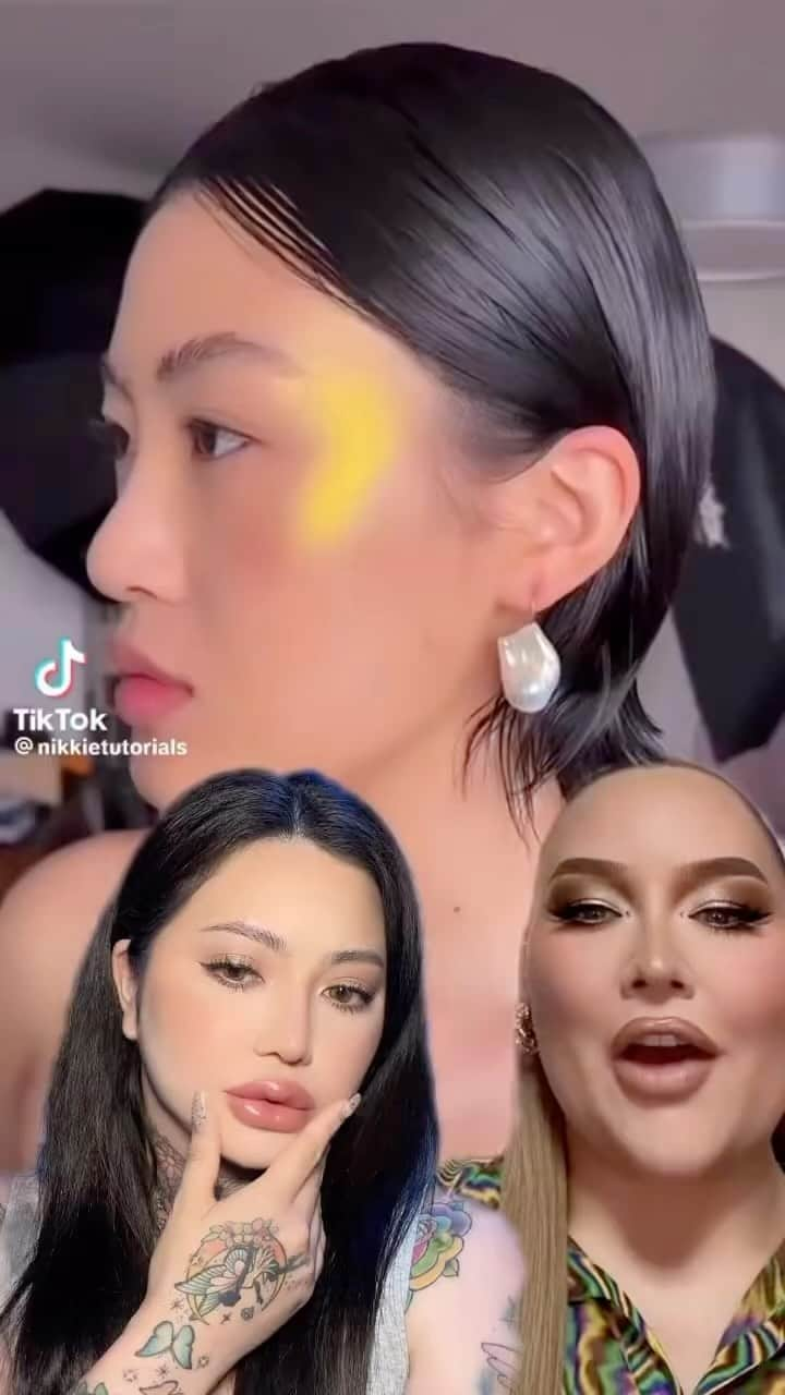 Aiのインスタグラム：「Magic highlighter💛やばーい💛 @kaleidosmakeup @nikkietutorials  . . #makeuphacks #trendmakeup #highlighter #kaledos」