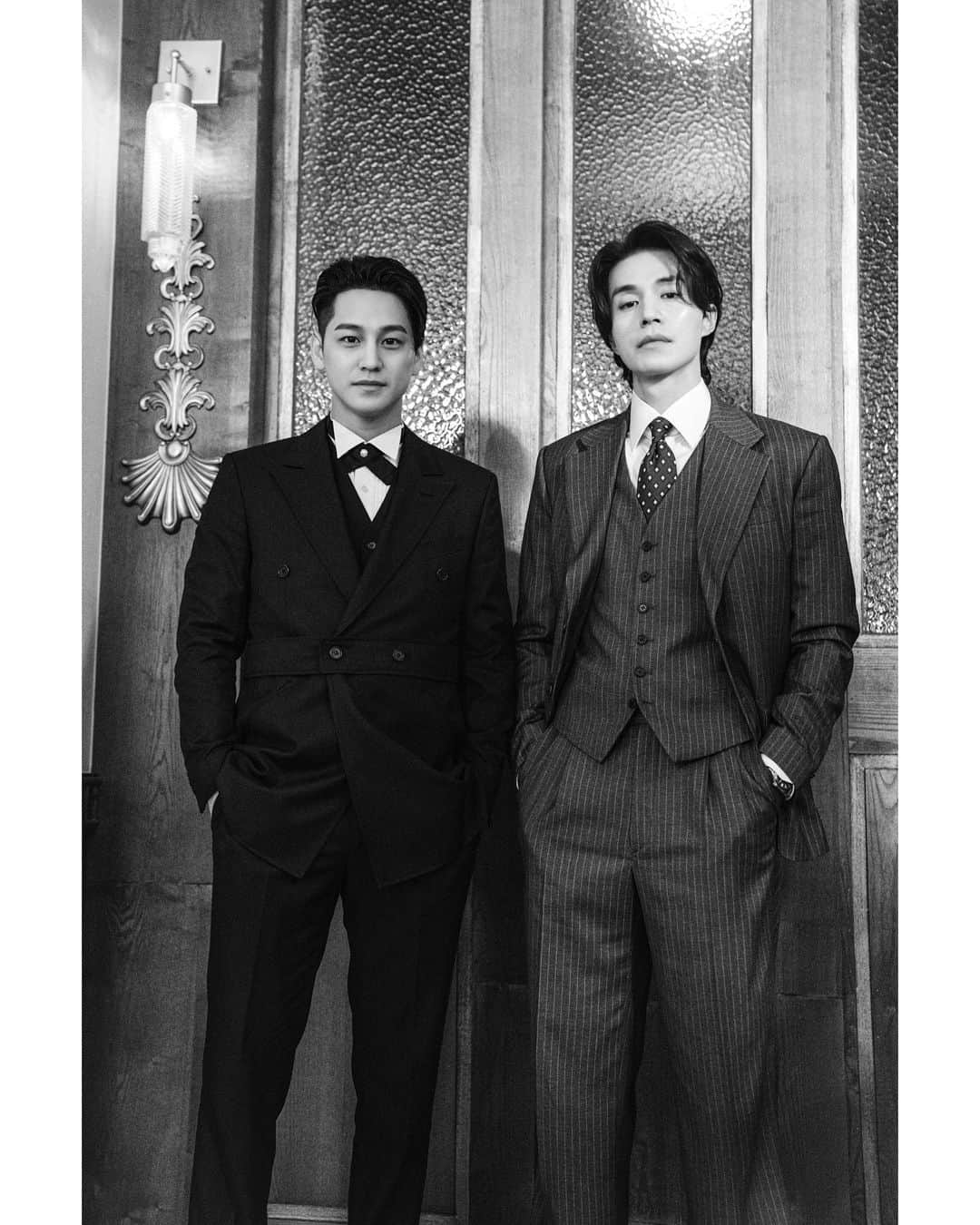 キム・ボムのインスタグラム：「- 할머니 지갑에  있을법한… 일어나서 방송봐 지켜본다 방송이 3회밖에 안남았다니.. 그렇게 웃으면  도끼질을 할수가 없잖아 멋있는척은 못하겠고 집에좀 데려다주세요 피 분장 전 내옷은 소중하니까요   곧 구미호뎐1938 tvn  On prime」