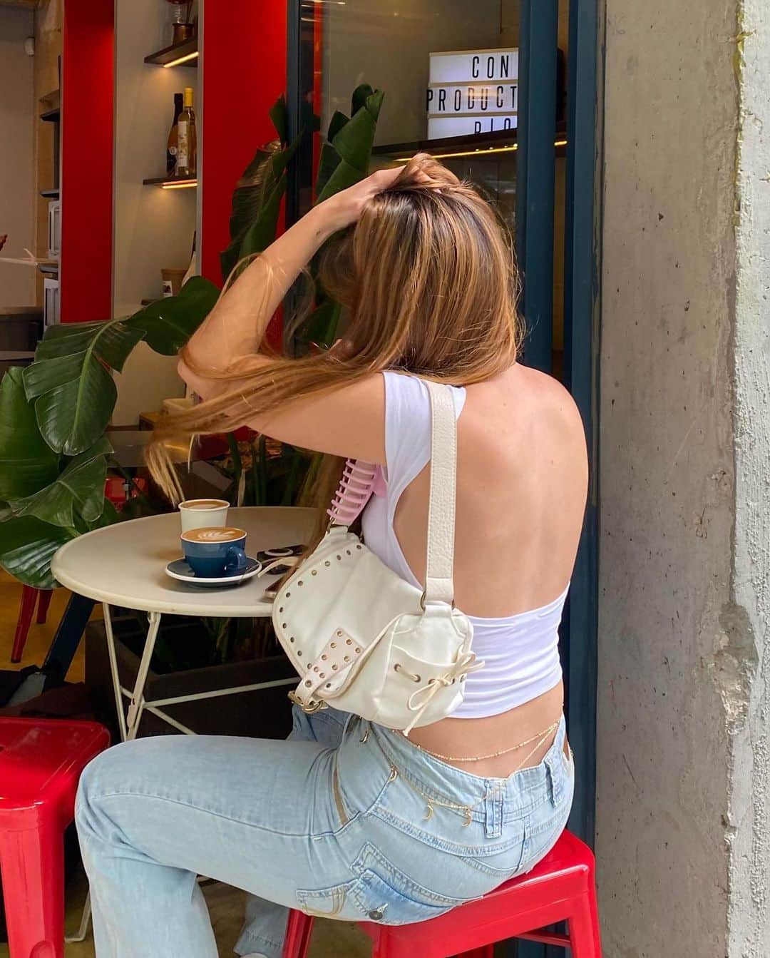Subduedさんのインスタグラム写真 - (SubduedInstagram)「The subdued community all agree; the backless top is a must have ✔️ #subdued #subduedcommunity #subduedgirls #ootd #ootdfashion #inspiration」6月4日 21時04分 - subdued