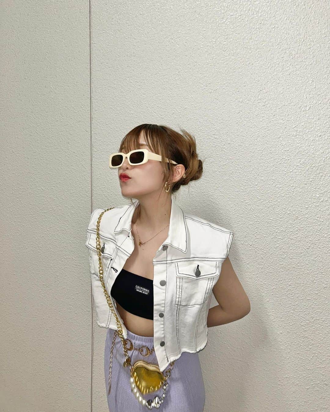 ねおのインスタグラム：「🤍🌼🤍  GAKUSEI RUNWAY 2023 ありがとうございました！🖤🖤  会いに来てくれた皆んな！感謝です！幸せ！！⭐︎  またすぐ会えますようにっ🪄」