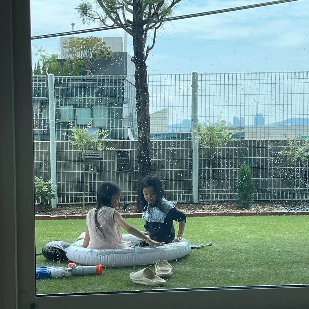 のインスタグラム：「신나게 놀더니 코피팡팡으로 하루 마무리~!」