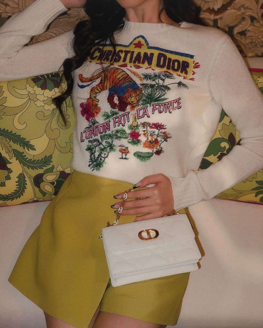 タラ・ミルクティーさんのインスタグラム写真 - (タラ・ミルクティーInstagram)「It’s all in the @Dior details.   From the Dior Fall pop up in Chadstone, open until 18th June. 🤍 #DiorFall23 ad」6月4日 21時44分 - taramilktea