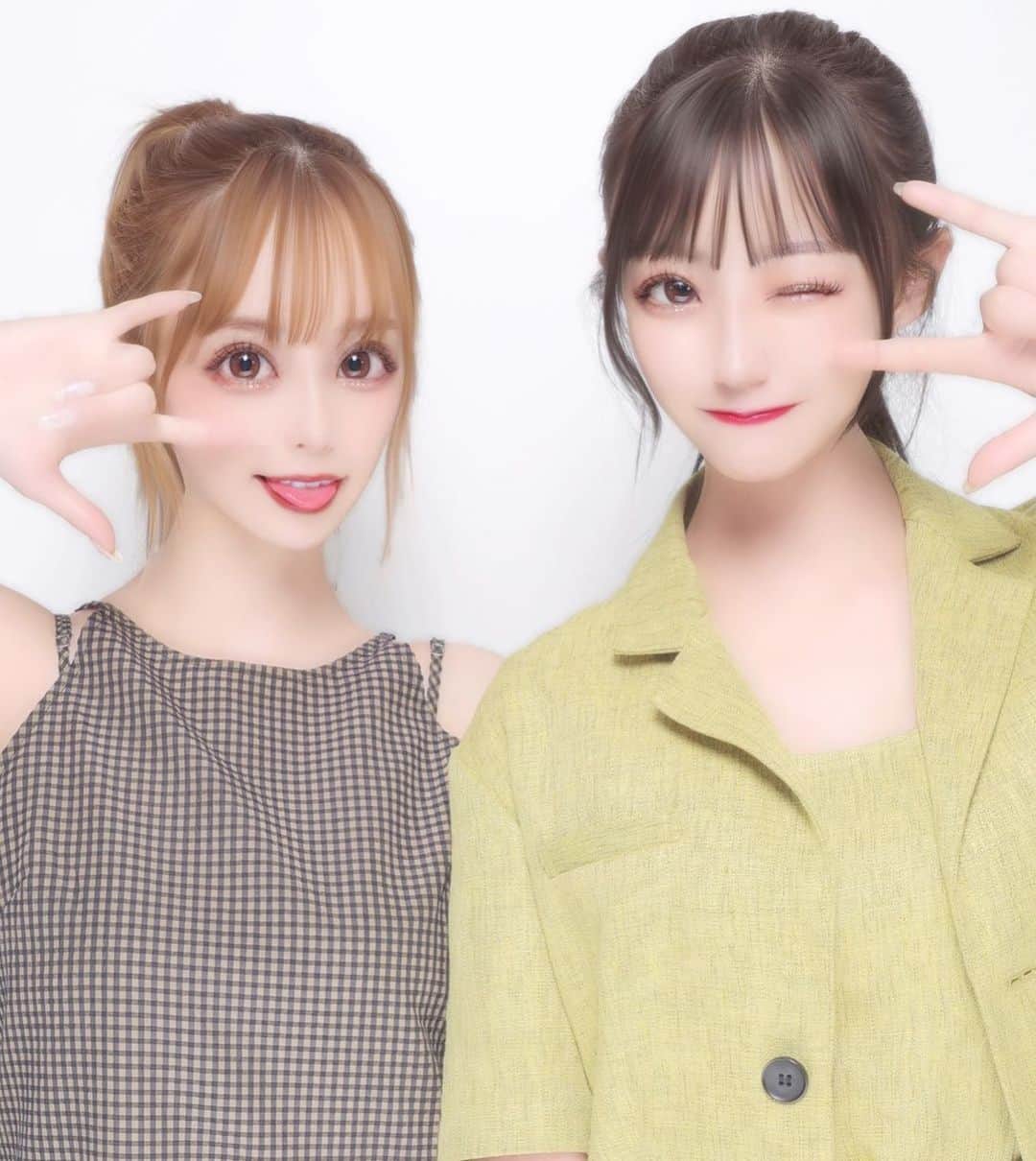 のインスタグラム：「時間が合えばすぐあってるまなまなしゃん 最近はね、デジカメ持ち歩いてパシャパシャ撮ってる📸」
