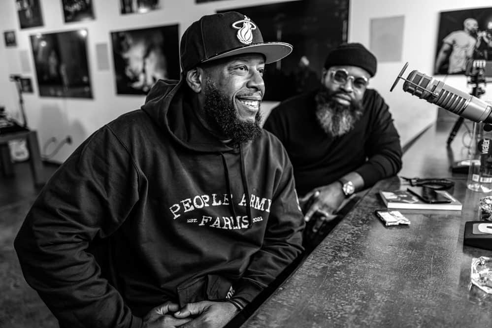 タリブ・クウェリのインスタグラム：「Today at @rootspicnic in Philly the official #peoplesparty @blackthought interview goes down LIVE at 4pm! #worldsbestpodcast 📸 by @candytman」