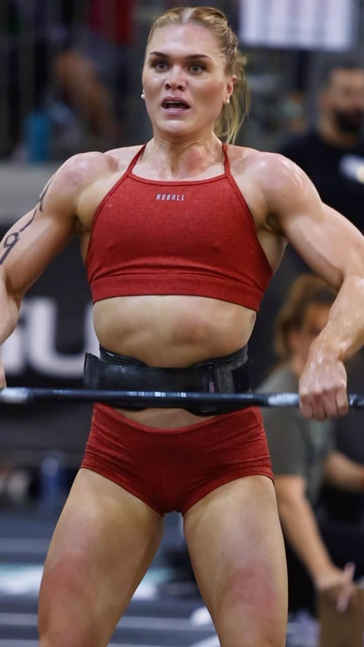 Katrin Tanja Davidsdottirのインスタグラム：「Your hard work has paid off!   #hardwork #training #crossfit #fitness #strong #strongwoman #alwaysready #crossfitgames #letsgo」