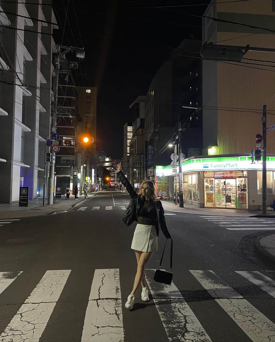 アンゲリーナ・クチヴァルスカさんのインスタグラム写真 - (アンゲリーナ・クチヴァルスカInstagram)「Last evening in Sendai 🇯🇵❤️」6月4日 23時23分 - angeliiinaa__