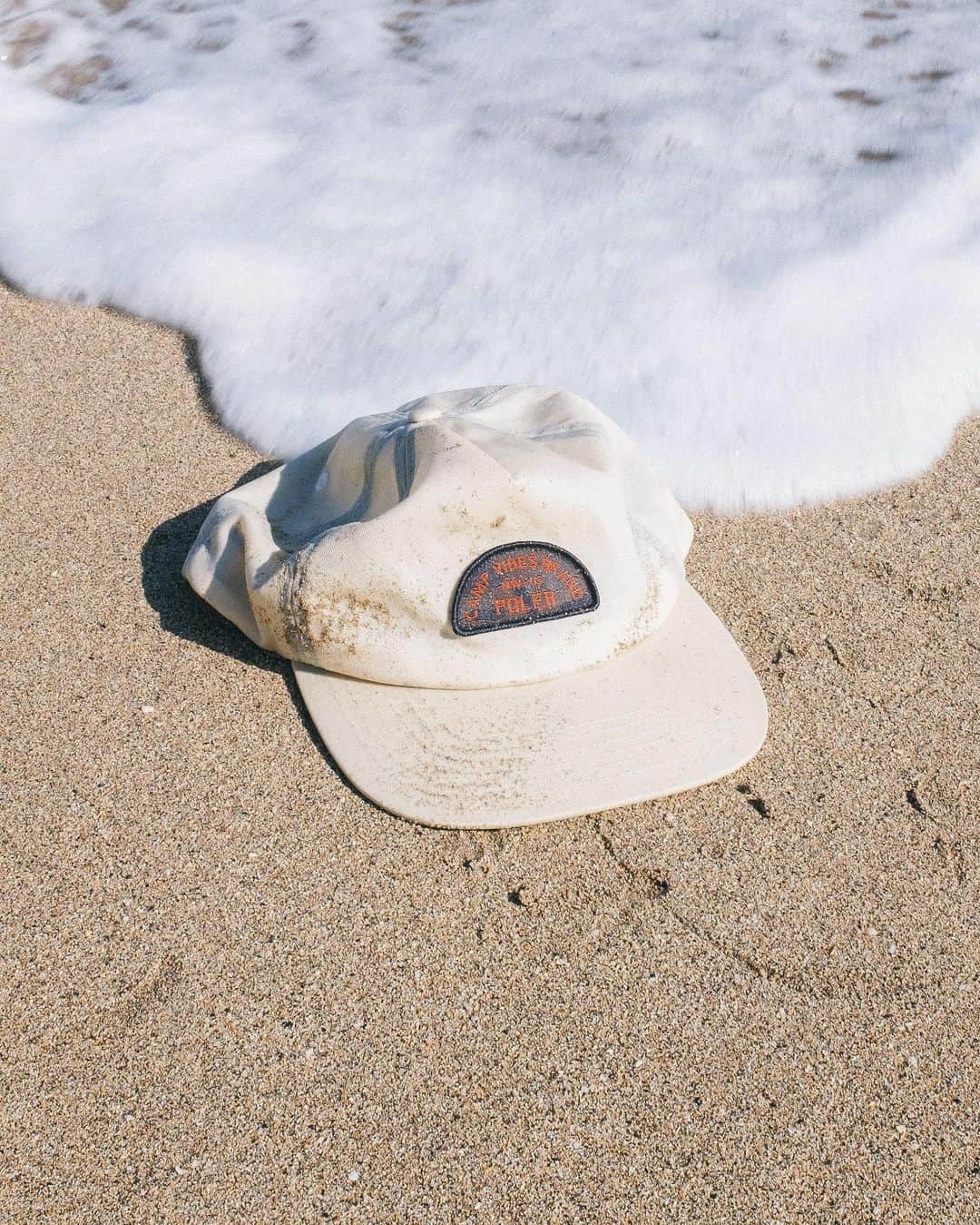 Poler Outdoor Stuffのインスタグラム：「If you aren’t at the beach or listening to a babbling creek IRL, just YouTube “ambient nature sounds” on your hand computer & enjoy the rest of your day  Also, this is one of our favorite hats, the Vibes Patch Hat. You can find it on Poler.com after you’re done YouTubing aforementioned nature sounds🏕  #campvibes」