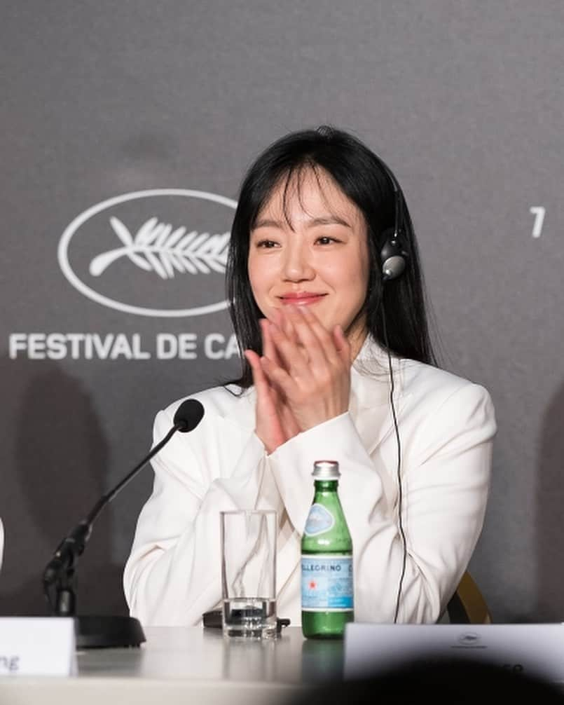 イム・スジョンのインスタグラム：「기억할 만한 순간들🤍 #cobweb #cannes2023」