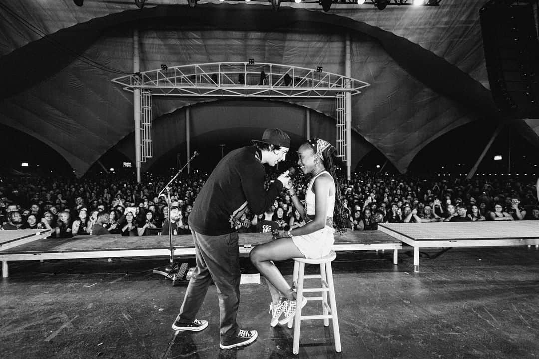 ヴィック・フエンテスのインスタグラム：「This moment 💚  📸 @v.trvn」