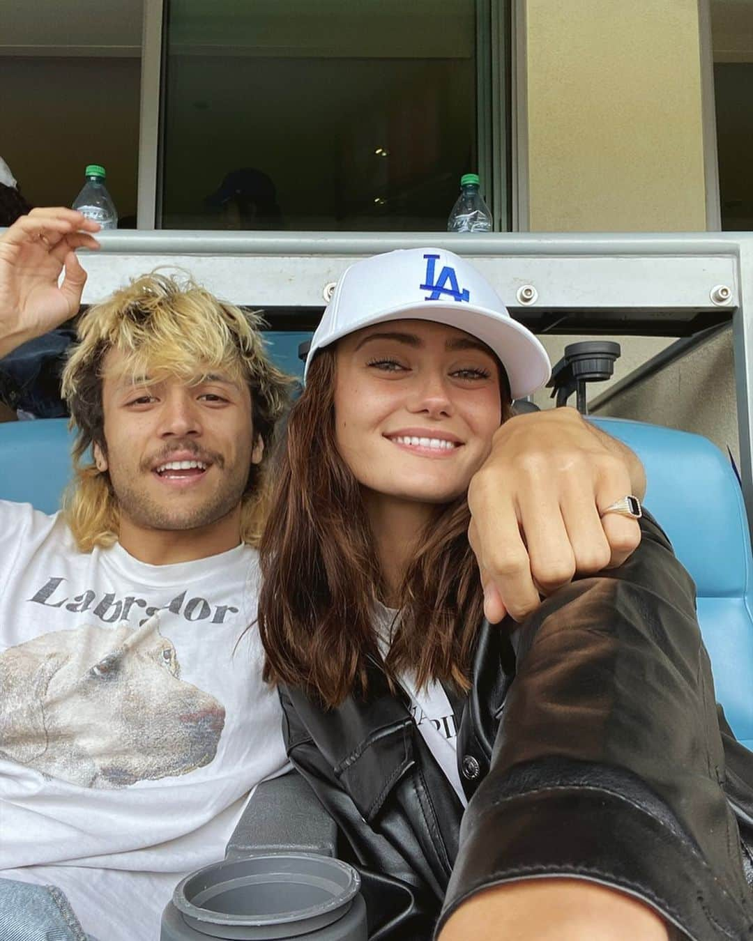 エラ・パーネルさんのインスタグラム写真 - (エラ・パーネルInstagram)「peanuts and cracker jack!!!! Thank you @healthade @dodgers for making this Brit’s first baseball game so fun :)✨」6月5日 0時35分 - ella_purnell