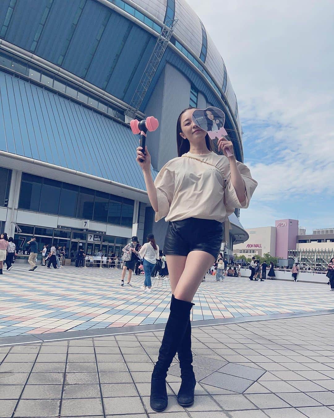 伊藤歩のインスタグラム：「🩷BORN PINK🩷大阪 BLACK PINK IN YOUR AREA🩷🖤🩷  可愛い過ぎて涙出たぁ🥹 Loooove them sooooo much!!!  #blackpink #bornpink #worldtour #blink」
