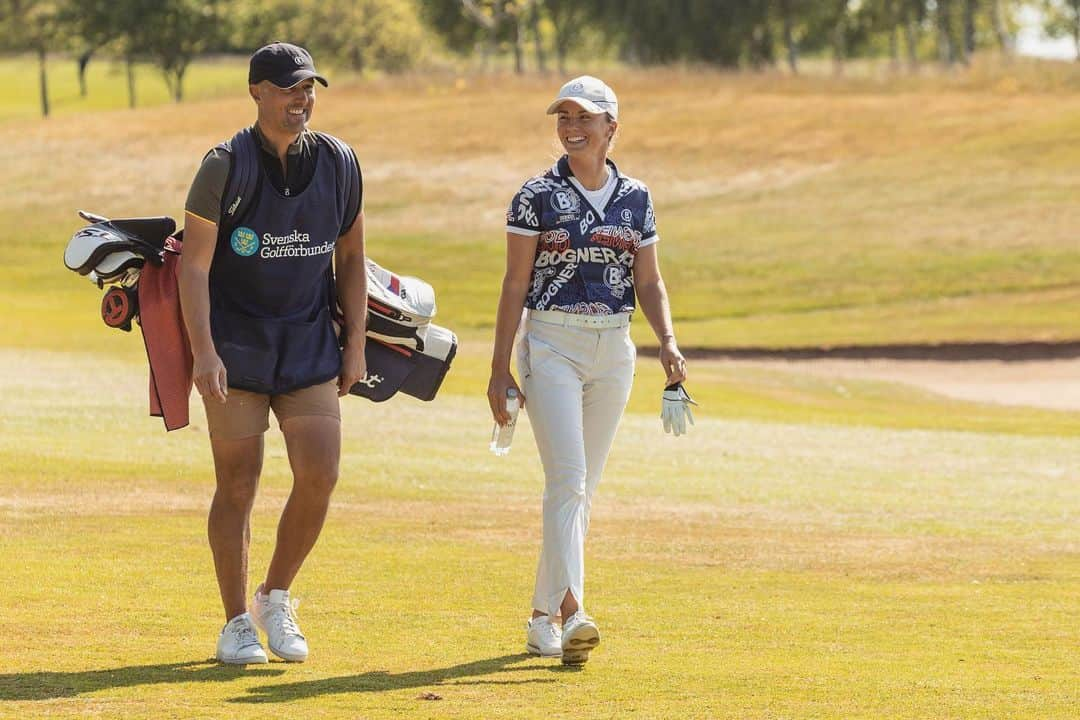 クララ・スピルコバさんのインスタグラム写真 - (クララ・スピルコバInstagram)「TOP 5! #solo4  Thank you @letgolf and @helsingborg_open for another great week! 🇸🇪 ➡️ Now off to @scandinavianmixed ✊⛳️」6月5日 1時12分 - spilkovaklara