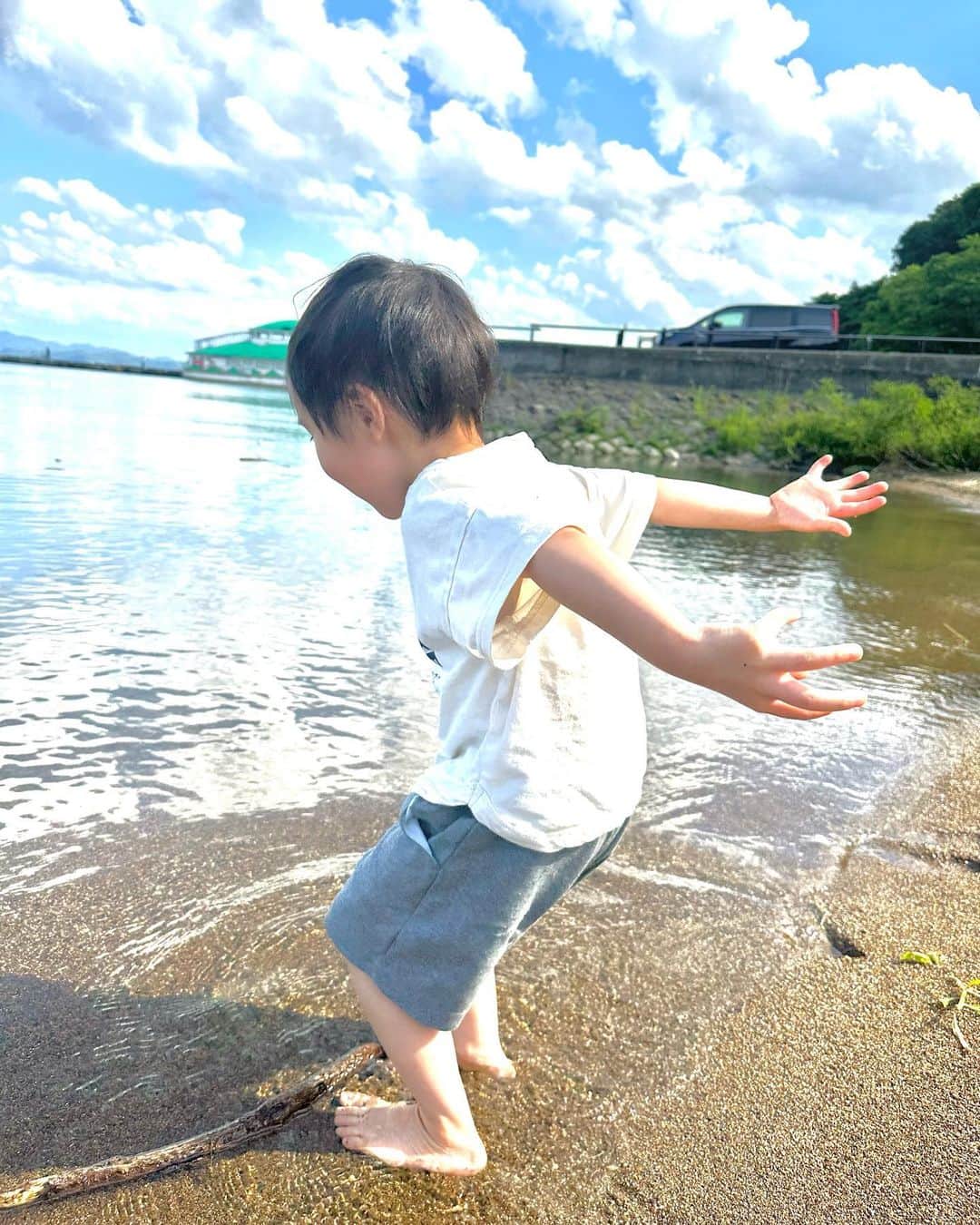 日向すずさんのインスタグラム写真 - (日向すずInstagram)「福島旅行最高に気持ちよかった🧺🤍  自然と触れ合うの大好き🌱」6月5日 10時57分 - osuzudashi_