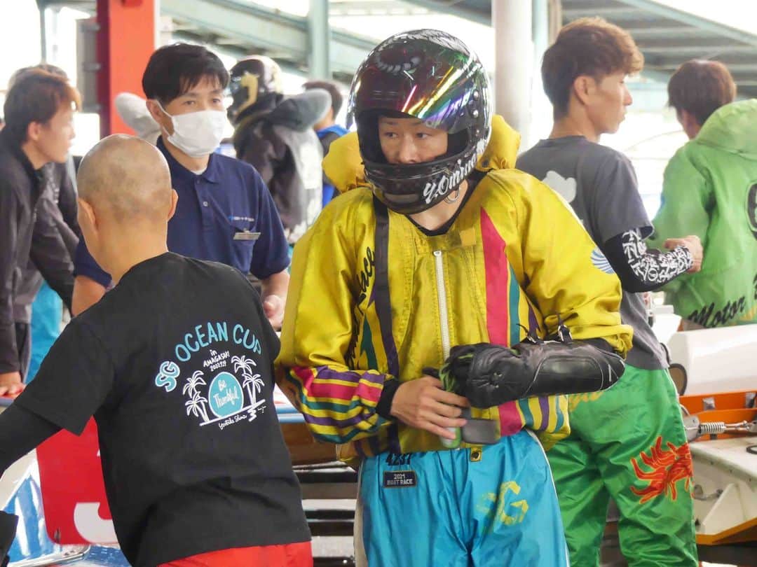 【公式】ボートレース戸田さんのインスタグラム写真 - (【公式】ボートレース戸田Instagram)「6月5日(月)～10日(土) 〈ＧⅠ#戸田プリムローズ 開設67周年記念〉  オープニングカードを制した #大峯豊 選手（山口）の公開勝利者インタビュー🥇✨ 1階ミニステージＲｉｖａにて、予選・準優各レース終了後行われますのでぜひお集まりください！  初日よりたくさんのご来場・ご声援まことにありがとうございます。 最終レースまでお楽しみください！  #ボートレース戸田」6月5日 11時37分 - boatrace_toda