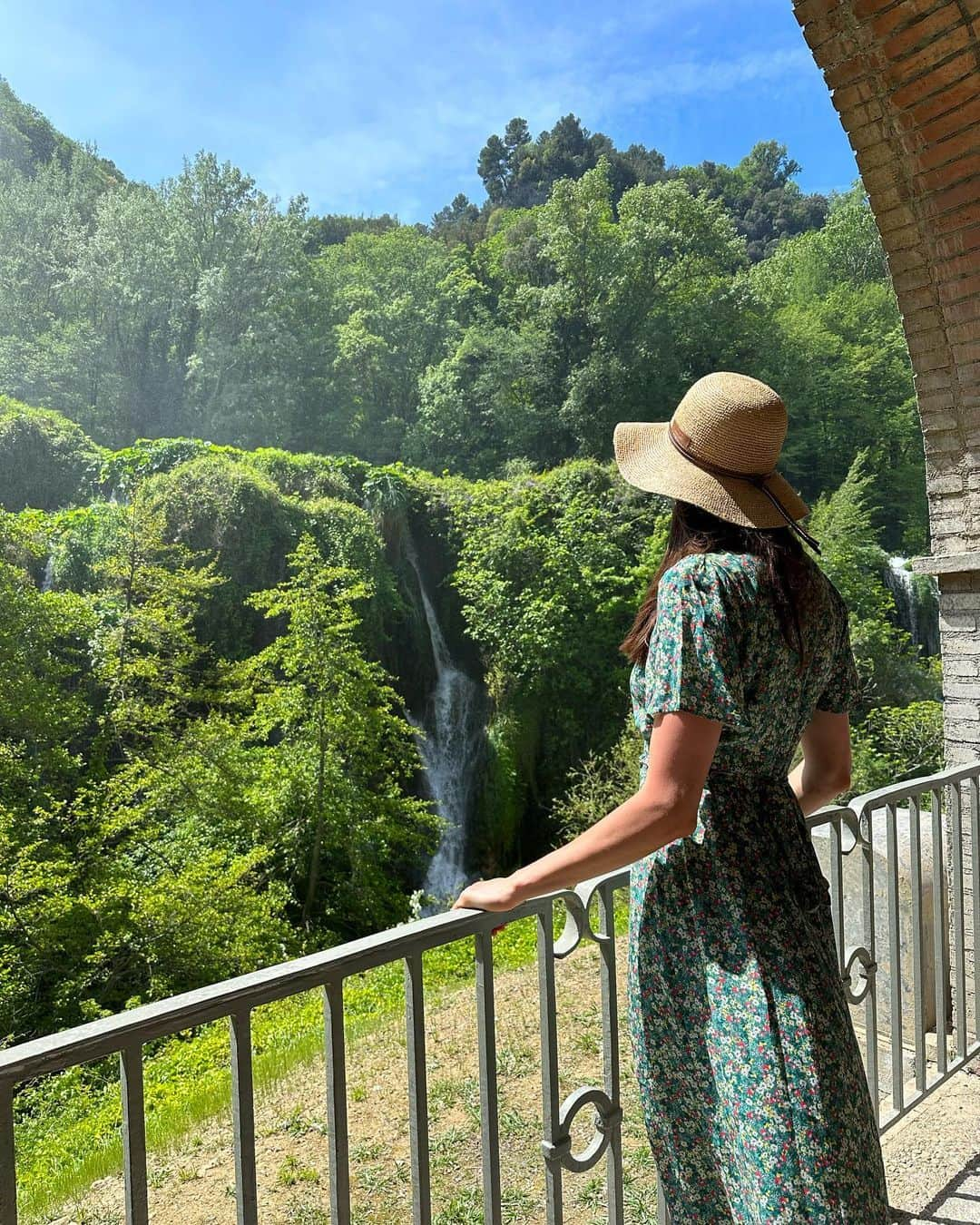 タチアナ・コシェレワさんのインスタグラム写真 - (タチアナ・コシェレワInstagram)「Gratitude🌳」6月5日 11時39分 - kosheleva11