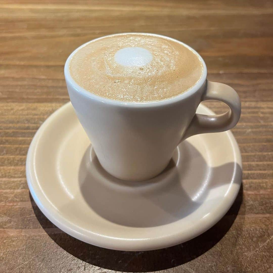 川崎優さんのインスタグラム写真 - (川崎優Instagram)「. . コーヒーばっかり飲んでる。 .」6月5日 12時16分 - yuu__noir