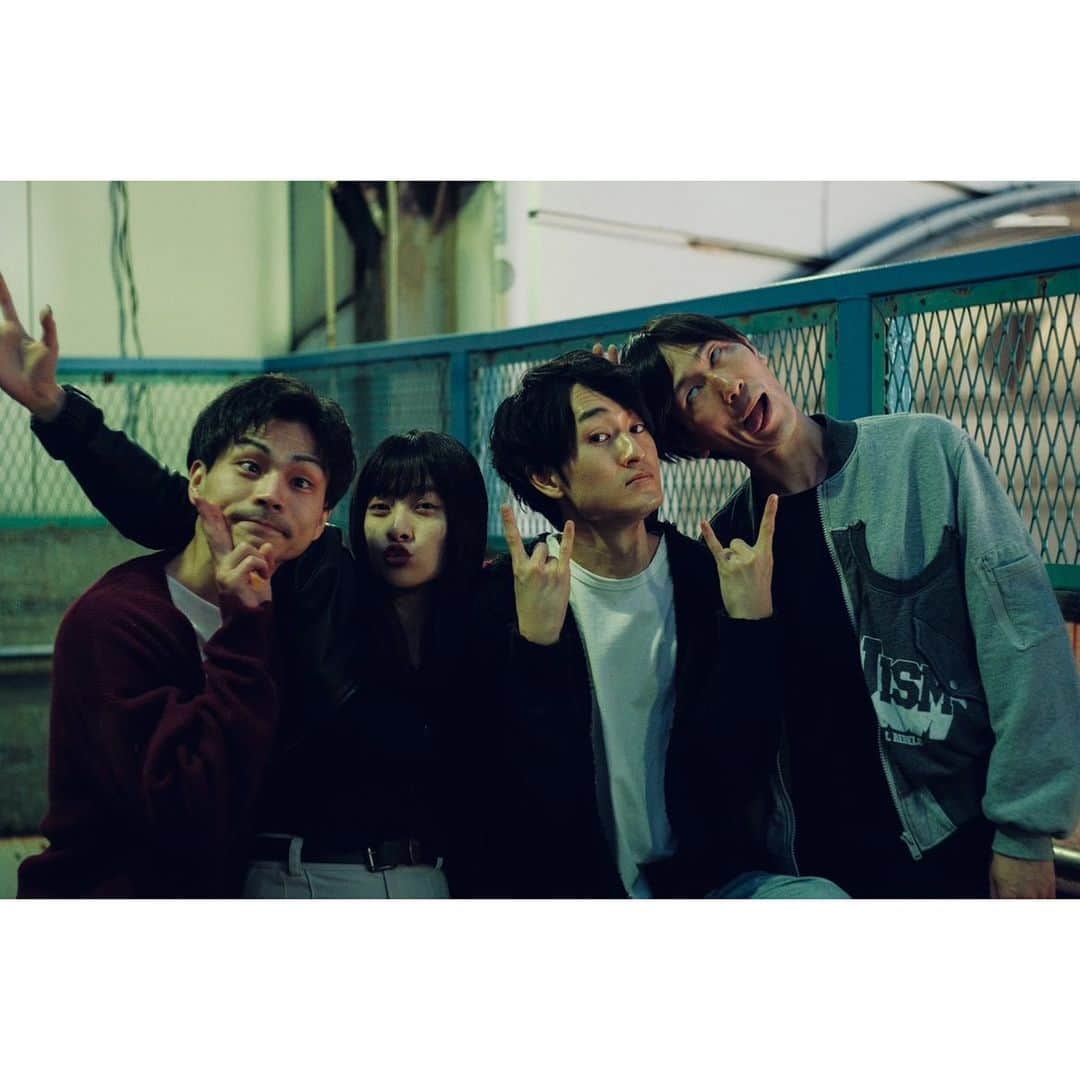 西本銀二郎のインスタグラム：「． 皆様、お知らせです！  所属劇団の公式サイト開設。 毎週日曜日にTikTokドラマも配信決定。  週末にしっかりと皆様が オクチナオシできる作品を作っていきます。  今年からオクチナオシは、 より大きく最高の劇団へ進化をします。 縁を大切に絶対に後悔させない作品作りへ。  皆様、引き続き宜しくお願いします！  #オクチナオシ」