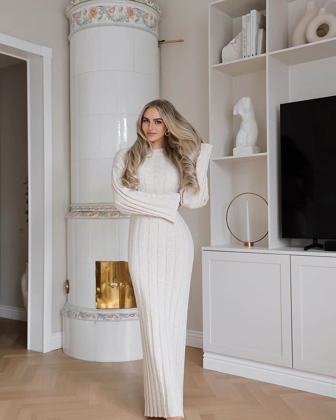 Anna Nyströmのインスタグラム：「1, 2 or 3? 🤍」