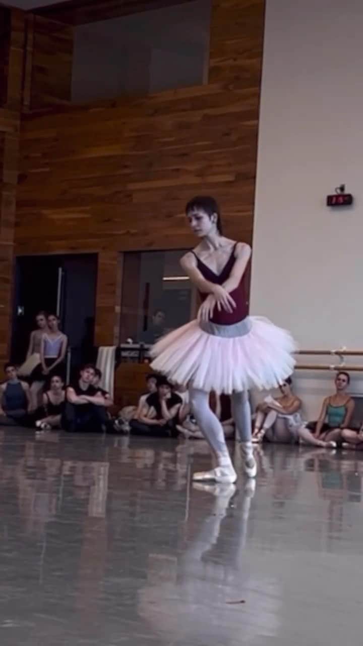 Ballet Is A WorldWide Languageのインスタグラム